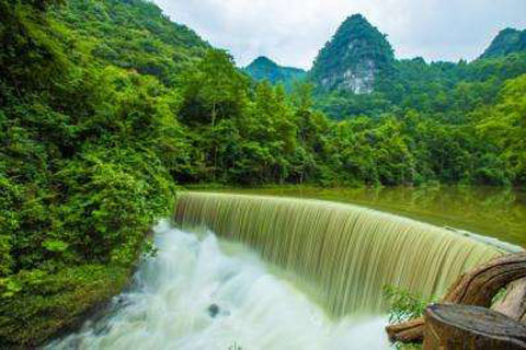 在網站(zhàn)制作(zuò)中嵌入視頻内容主要注意哪些細節？